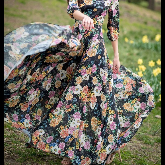 Yumi Kim Woodstock maxi dress from Anthropologie - Picture 9 of 14